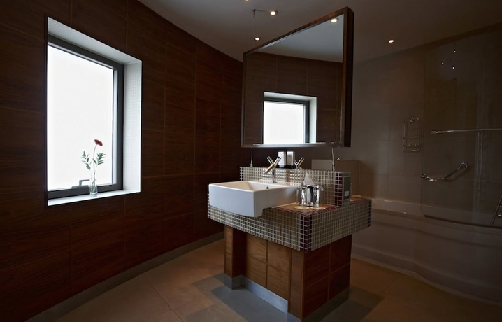 Imagen de la habitación del Hotel The Crown London Hotel, Cricklewood North West London, WorldHotels Distinctive. Foto 15