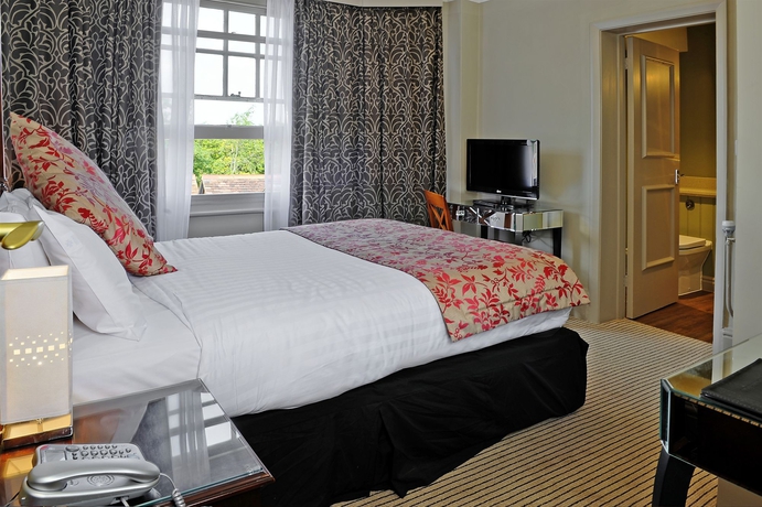 Imagen de la habitación del Hotel The Crown Manor House. Foto 4