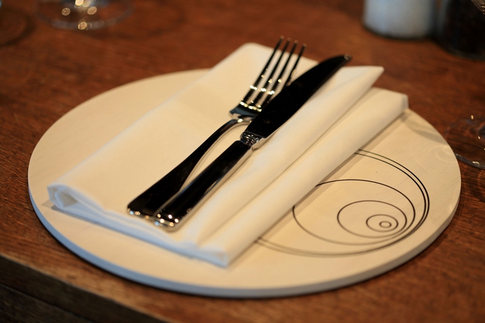 Imagen del bar/restaurante del Hotel The Crown Napier. Foto 2