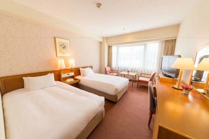 Imagen de la habitación del Hotel The Crown Palais New Hankyu Kochi. Foto 7