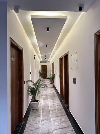 Imagen de los interiores del Hotel The Crown Prince, Greater Noida. Foto 10