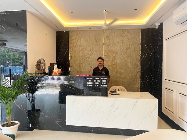 Imagen de los interiores del Hotel The Crown Prince, Greater Noida. Foto 11