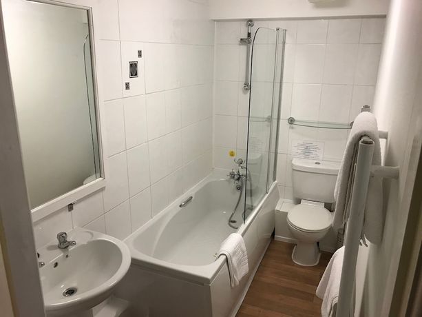 Imagen de la habitación del Hotel The Crown, Pwllheli. Foto 3