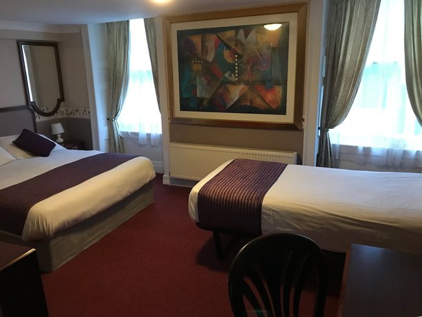 Imagen de la habitación del Hotel The Crown, Pwllheli. Foto 5