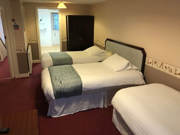 Imagen de la habitación del Hotel The Crown, Pwllheli. Foto 12