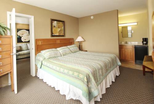 Imagen de la habitación del Hotel The Crusader Oceanfront Family Resort. Foto 2