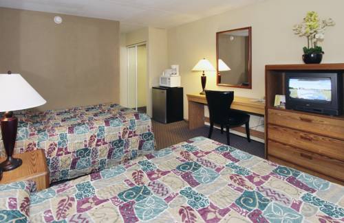 Imagen de la habitación del Hotel The Crusader Oceanfront Family Resort. Foto 5