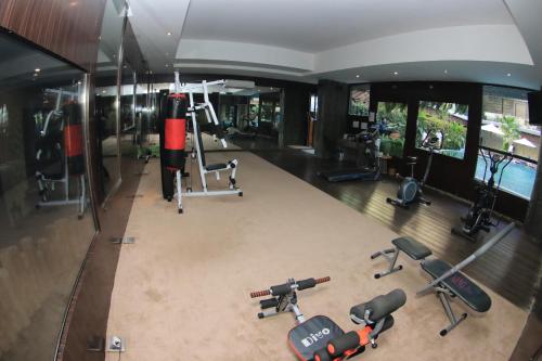 Imagen de los interiores del Hotel The Crystal Luxury Bay Resort Nusa Dua. Foto 12