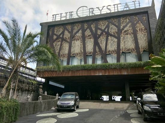 Imagen general del Hotel The Crystal Luxury Bay Resort Nusa Dua. Foto 2