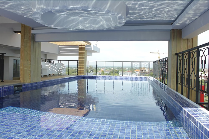 Imagen de la piscina del Hotel The Cube Malioboro. Foto 17