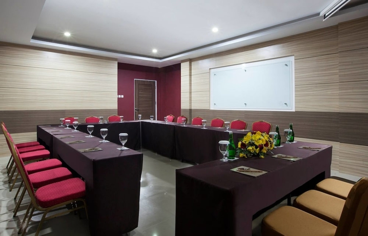 Imagen de los interiores del Hotel The Cube Malioboro. Foto 16