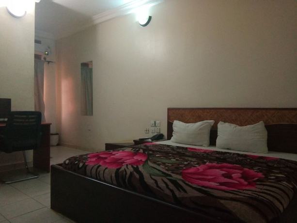 Imagen de la habitación del Hotel The Cullens. Foto 7