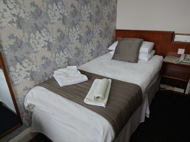 Imagen de la habitación del Hotel The Cumberland, Eastbourne. Foto 16