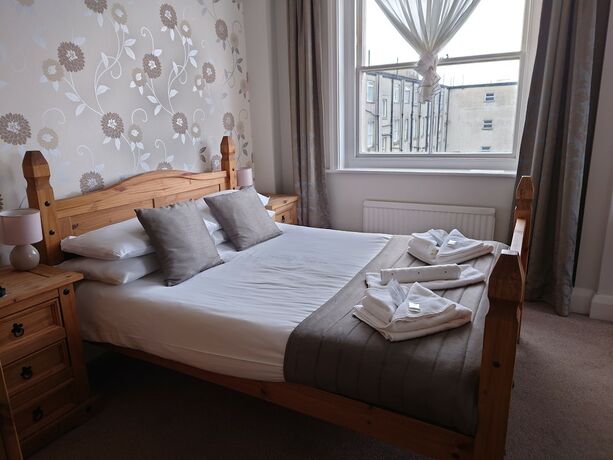 Imagen de la habitación del Hotel The Cumberland, Eastbourne. Foto 20