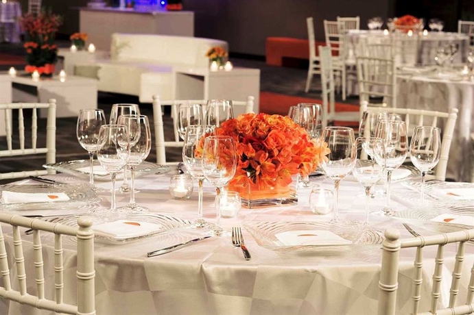 Imagen de los interiores del Hotel The Curtis Denver - A Doubletree By Hilton. Foto 14