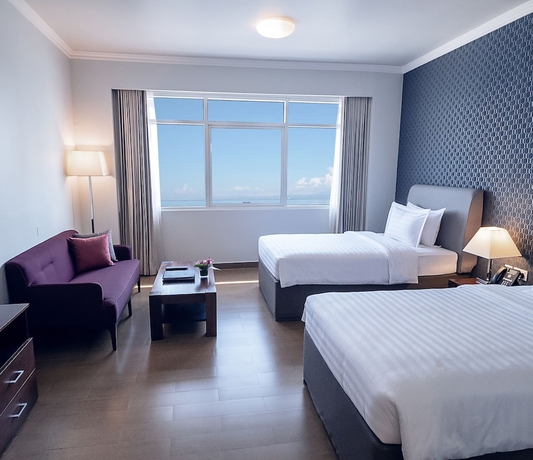 Imagen de la habitación del Hotel The Curve. Foto 6