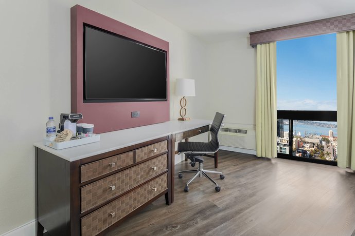 Imagen de la habitación del Hotel The DEXTRO Little Italy, BW Premier Collection. Foto 9