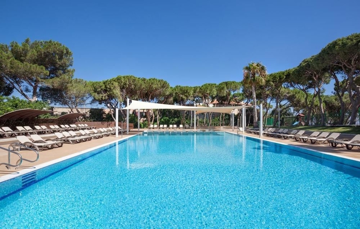 Imagen de la piscina del Hotel The Dan Carmel. Foto 15