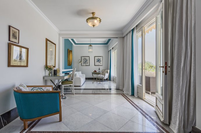 Imagen de la habitación del Hotel The Danai. Foto 6