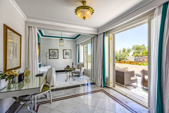 Imagen de la habitación del Hotel The Danai. Foto 7