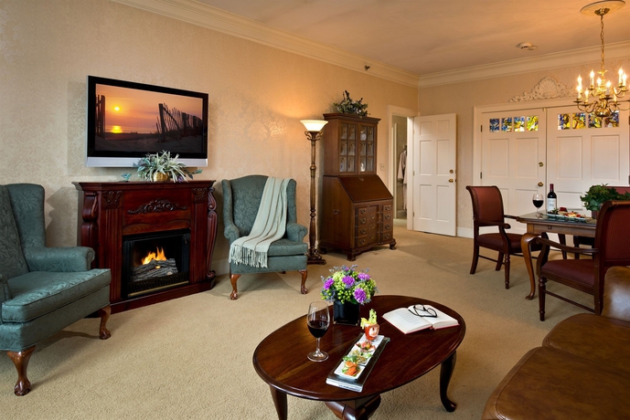 Imagen de los interiores del Hotel The Dan'l Webster Inn and Spa. Foto 12