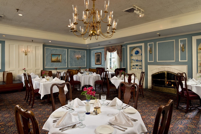 Imagen del bar/restaurante del Hotel The Dan'l Webster Inn and Spa. Foto 3