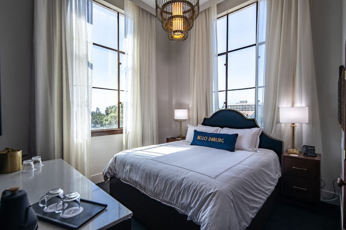 Imagen de la habitación del Hotel The Darling. Foto 19