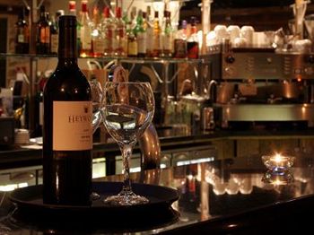 Imagen de los interiores del Hotel The Dashwood And Restaurant. Foto 16