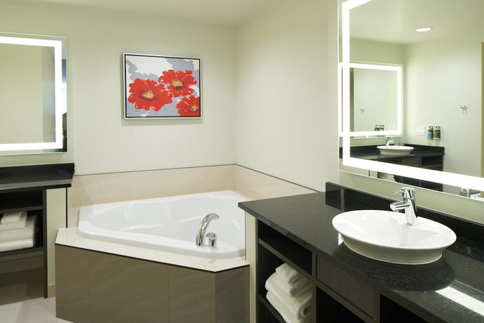 Imagen de la habitación del Hotel The Davenport Grand, Autograph Collection. Foto 10