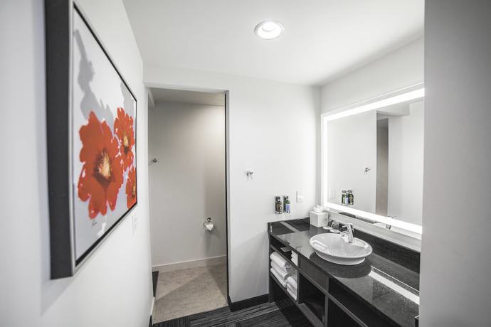 Imagen de la habitación del Hotel The Davenport Grand, Autograph Collection. Foto 13