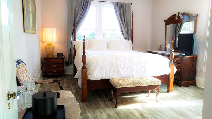 Imagen de la habitación del Hotel The DeLand Hotel. Foto 4