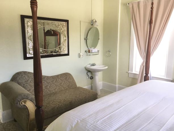 Imagen de la habitación del Hotel The DeLand Hotel. Foto 14