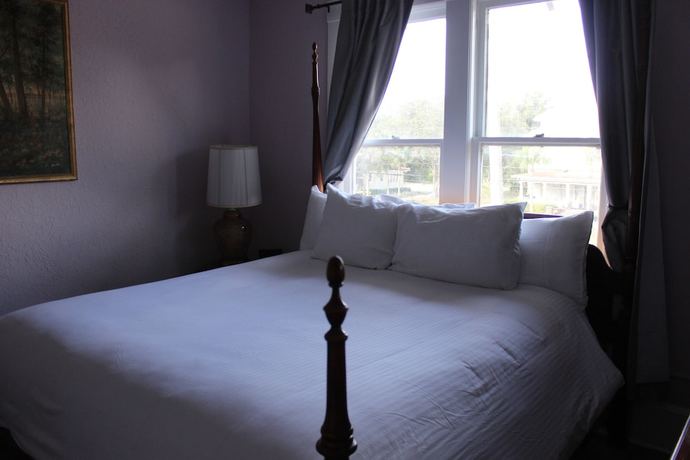 Imagen de la habitación del Hotel The DeLand Hotel. Foto 15