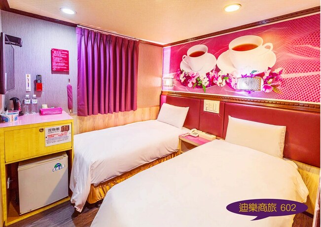 Imagen de la habitación del Hotel The Dealer Hotel. Foto 23