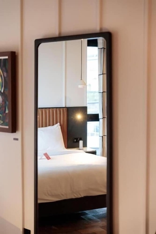 Imagen de la habitación del Hotel The Dean Cork. Foto 14