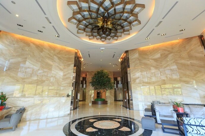 Imagen de los interiores del Hotel The Deer Resort, Yuchi. Foto 38