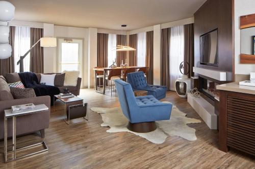 Imagen de la habitación del Hotel The Del Monte Lodge Renaissance Rochester & Spa. Foto 13