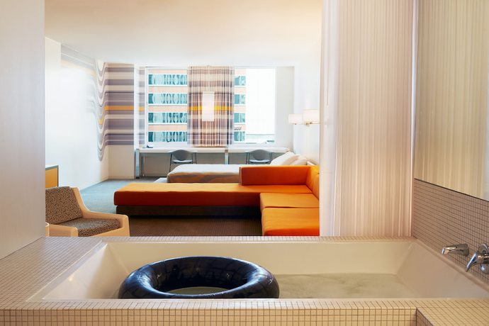 Imagen de la habitación del Hotel The Delphi. Foto 12