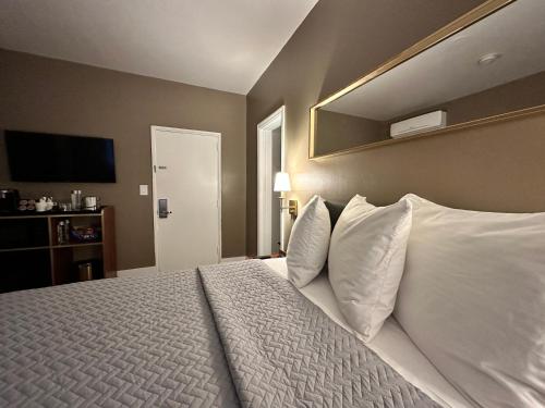 Imagen de la habitación del Hotel The Demetree. Foto 15