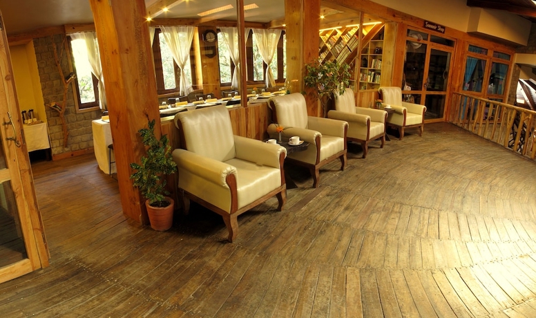 Imagen de los interiores del Hotel The Den, Kumeria. Foto 18