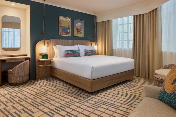 Imagen de la habitación del Hotel The Derby London City, Curio Collection By Hilton. Foto 10