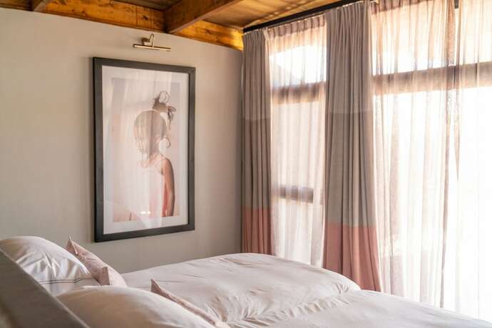 Imagen general del Hotel The Desert Grace. Foto 12