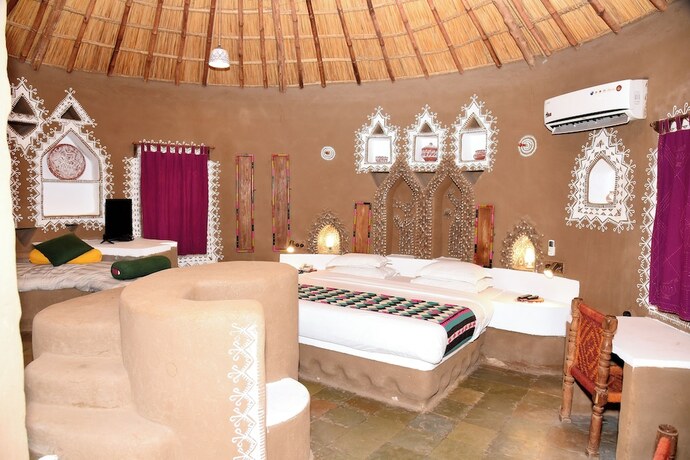 Imagen de la habitación del Hotel The Desert Resort. Foto 18