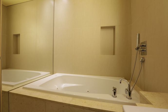 Imagen de la habitación del Hotel The Designers Jongno. Foto 5