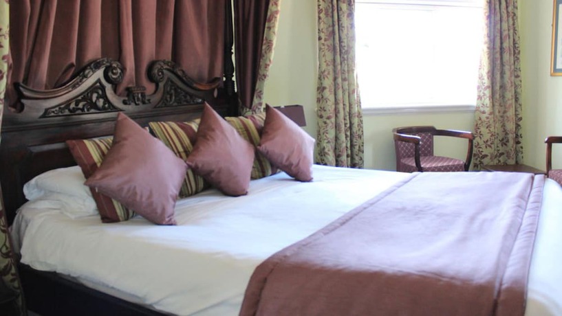 Imagen de la habitación del Hotel The Devil\'s Punchbowl. Foto 16