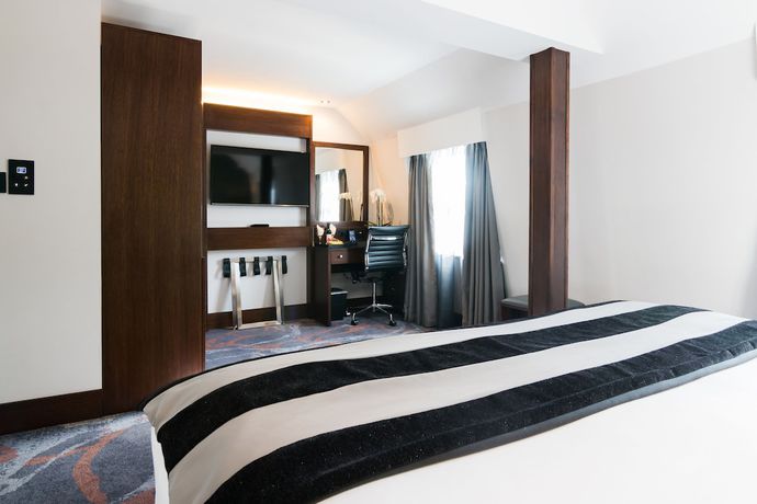 Imagen de la habitación del Hotel The Devonshire. Foto 4