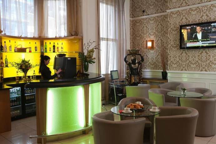 Imagen general del Hotel The Devonshire. Foto 2