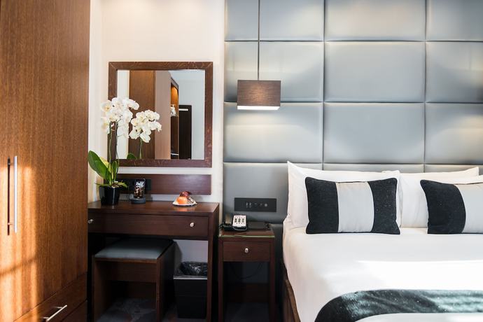 Imagen de la habitación del Hotel The Devonshire. Foto 7