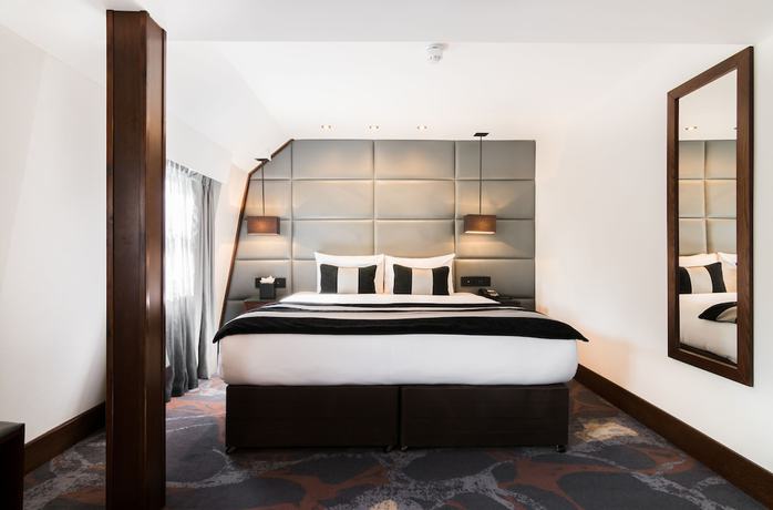 Imagen de la habitación del Hotel The Devonshire. Foto 10