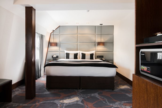 Imagen de la habitación del Hotel The Devonshire. Foto 12